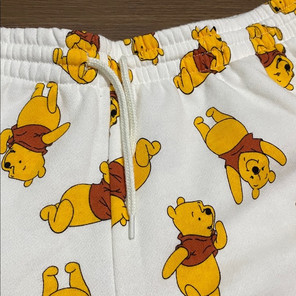 Disney Winnie the Pooh Elastic Waist Pull On Shorts size XL - Picture 7 of 7